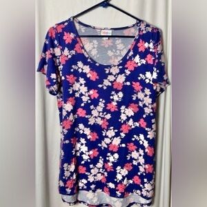LuLaRoe Simply Comfortable Floral Classic T Size Large